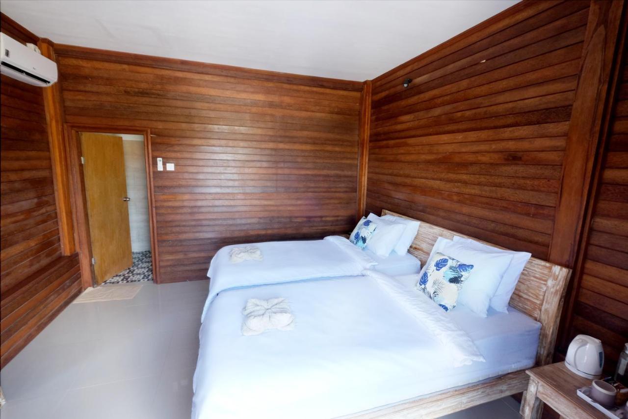 Adara Beach Huts Batununggul ภายนอก รูปภาพ
