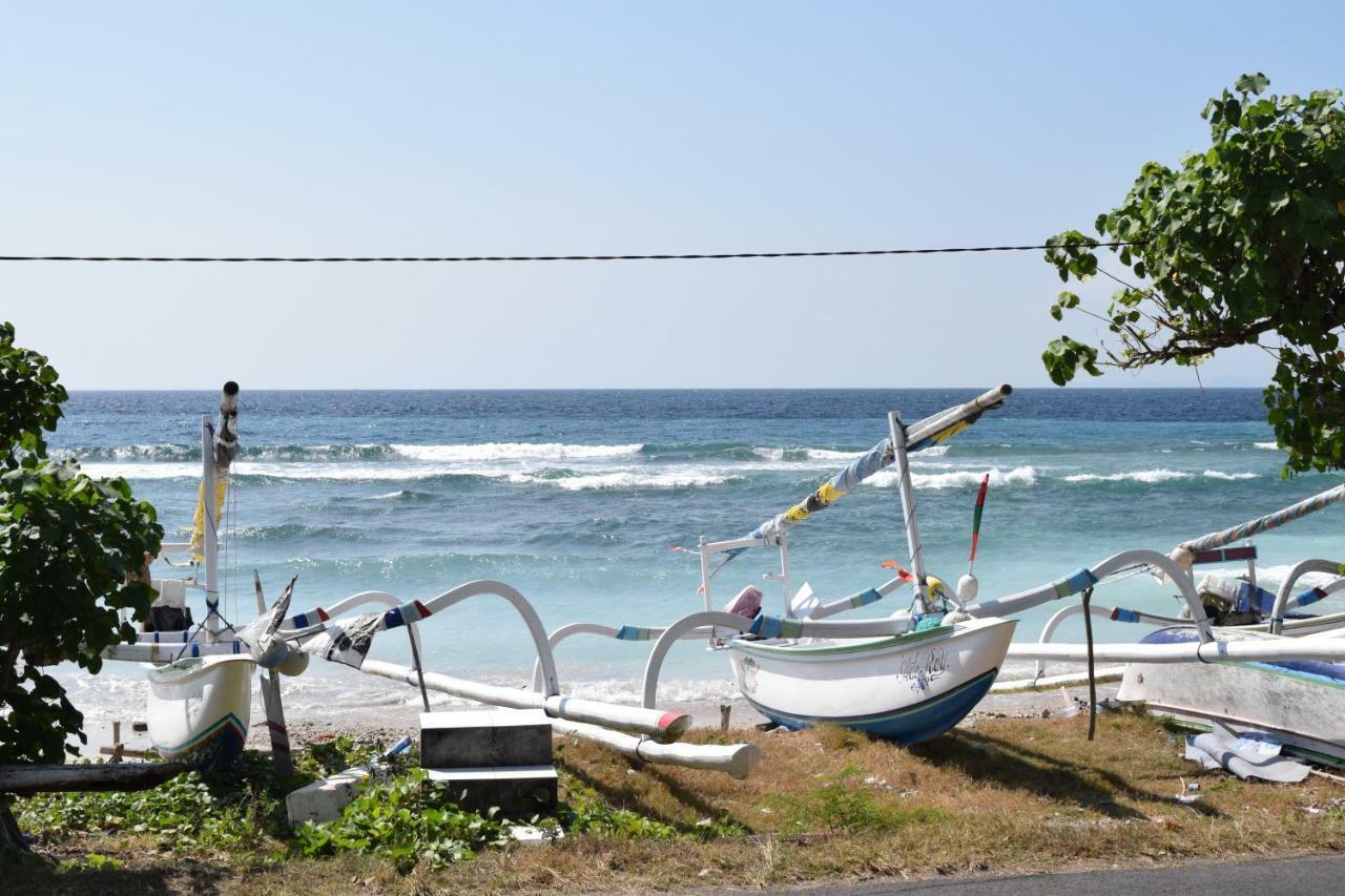 Adara Beach Huts Batununggul ภายนอก รูปภาพ